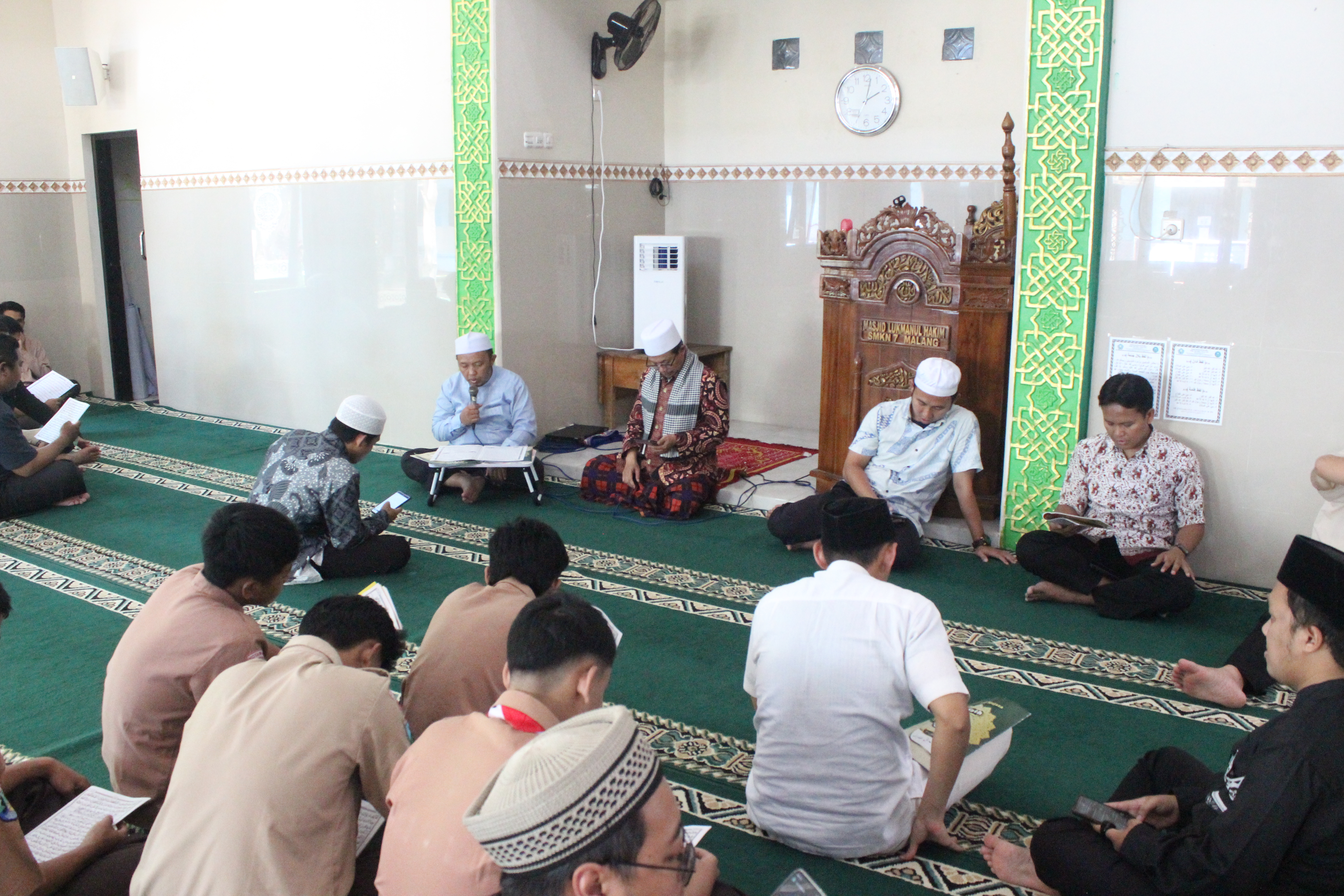Peringati Nuzulul Quran, SMK Negeri 7 Malang Ajak seluruh keluarga besar dan warga Sekolah Cintai Al-Quran